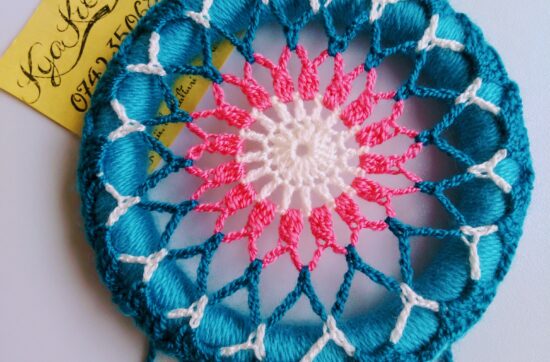afacere_handmade_dream_catcher_crosetat_albastru_handmade_kya_kreativ_tuincentru